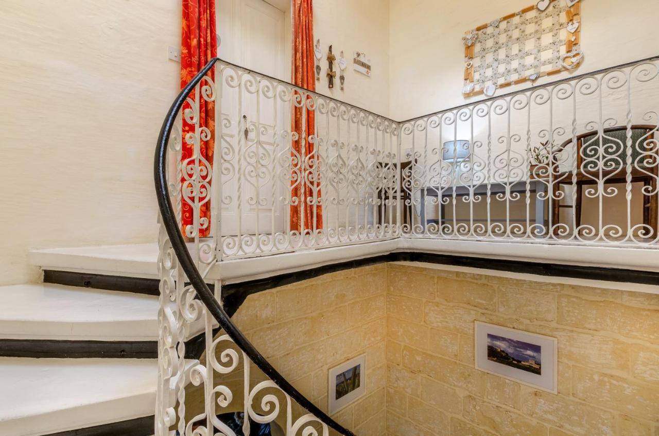 Mizzi 87 Bed & Breakfast Victoria Exterior foto