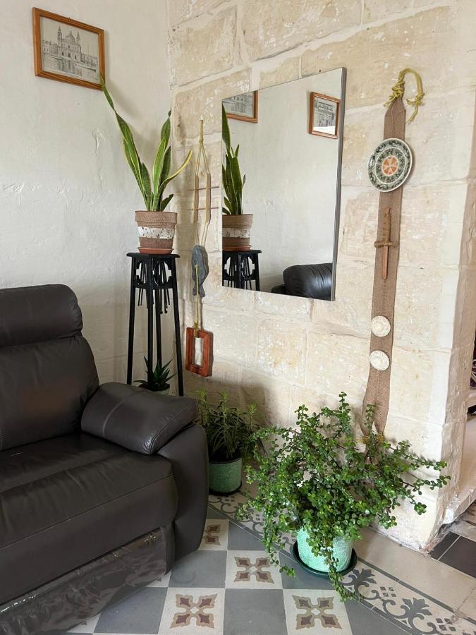 Mizzi 87 Bed & Breakfast Victoria Exterior foto